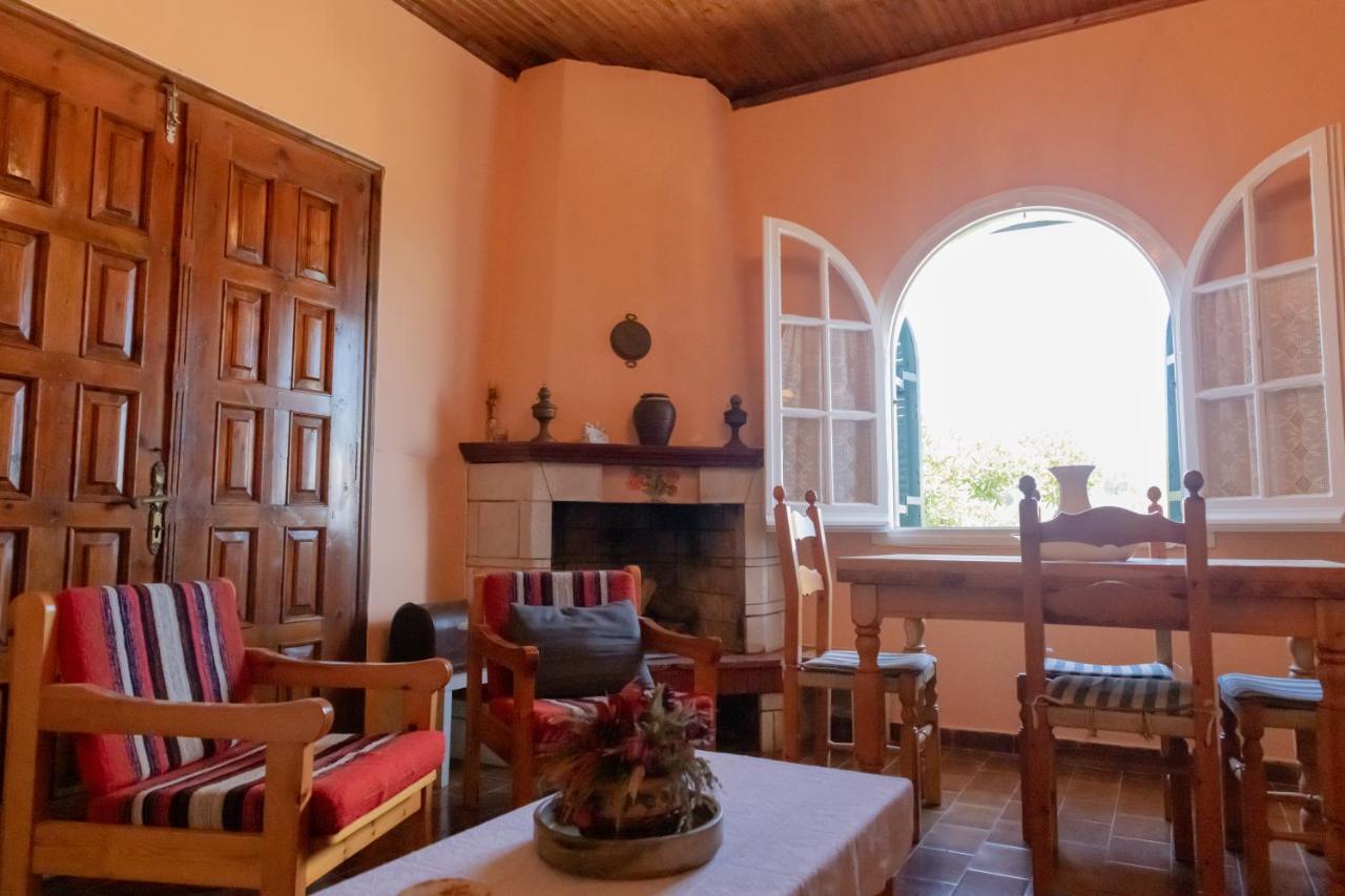 Andrea'S Traditional House Corfu  Bagian luar foto